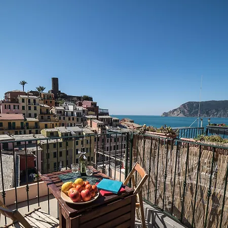 La Torretta Dei Merli With Unique Views فيرناتْسا