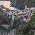 La Torretta Dei Merli With Unique Views * 베르나차