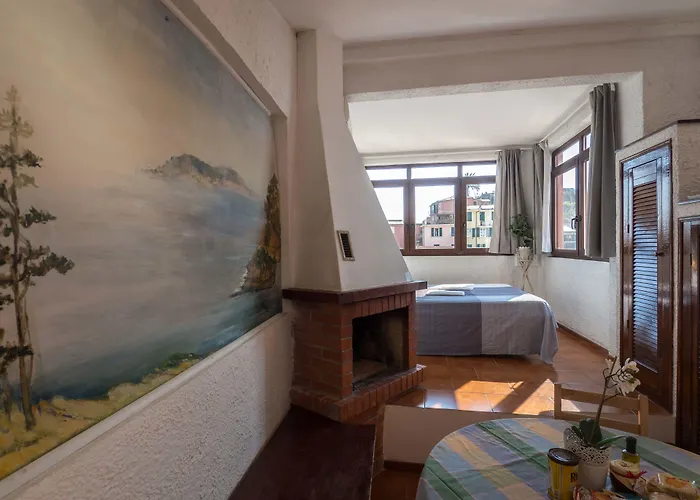 La Torretta Dei Merli With Unique Views شقة فيرناتْسا