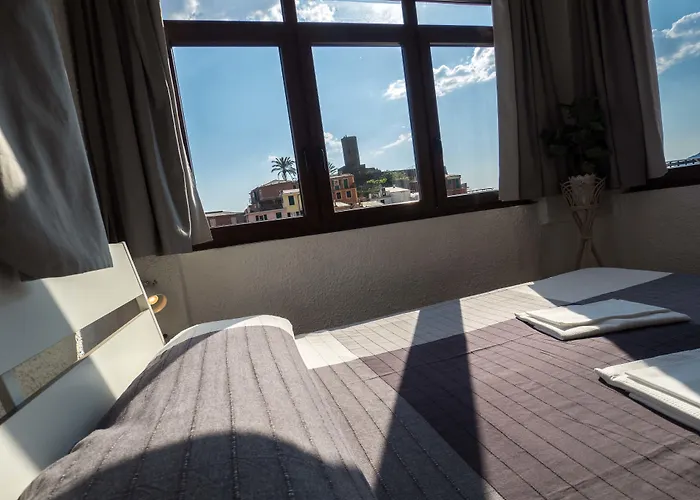 La Torretta Dei Merli With Unique Views شقة فيرناتْسا