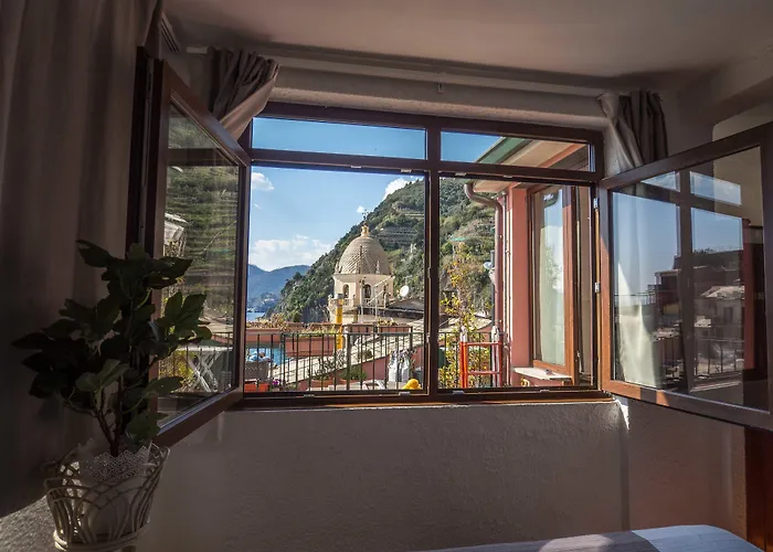 La Torretta Dei Merli With Unique Views * Vernazza